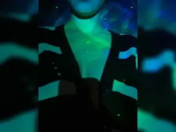 Amina-Ammi  live sex cam