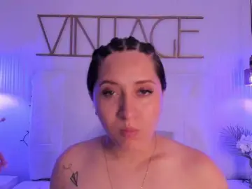 LeiahBlonde  live sex cam