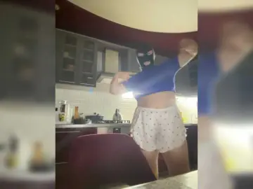 Marika1  live sex cam