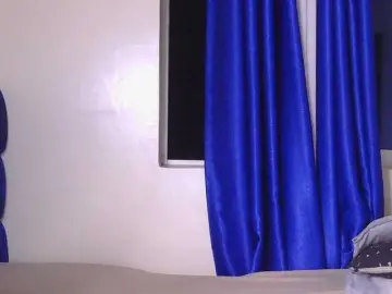SoftTemptationn  live sex cam