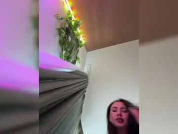 VAGNERMUR  live sex cam