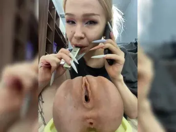 Freakfarm  live sex cam