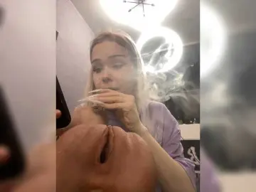 Freakfarm  live sex cam