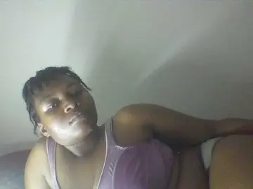 Cutecaramela  live sex cam