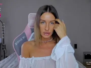 HannaChardger  live sex cam