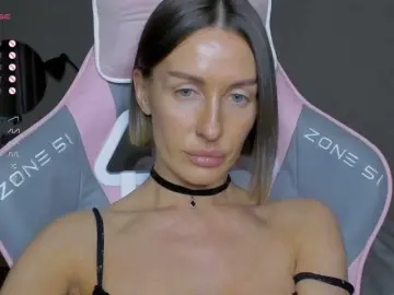 HannaChardger  live sex cam