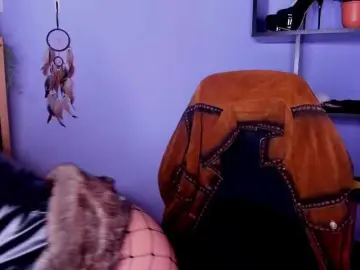 LanaSensitive  live sex cam