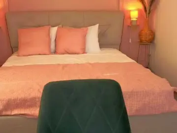 MUSHONOK67  live sex cam