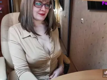 Muza-Love  live sex cam