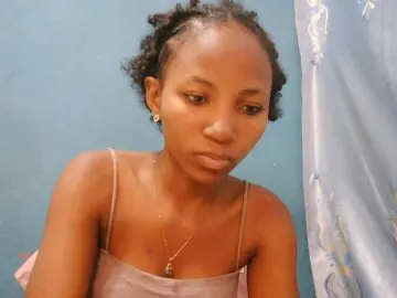 Sorayah1  live sex cam