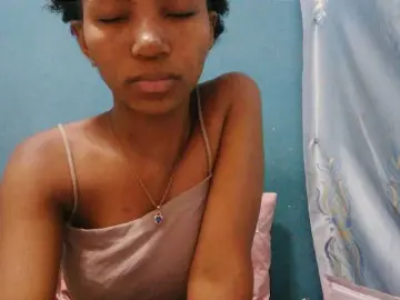 Sorayah1  live sex cam