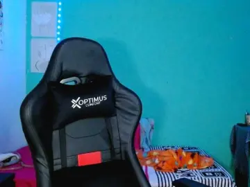 Blessedperverse  live sex cam