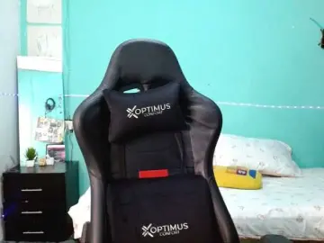 Blessedperverse  live sex cam