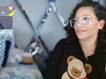 Paula-daniela1  live sex cam