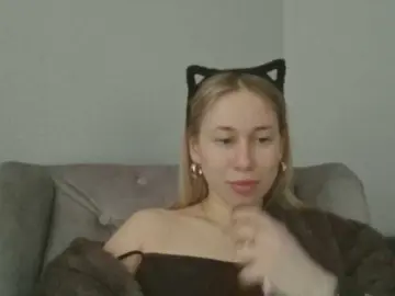 Viksi69  live sex cam