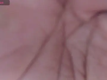 Yosselin23  live sex cam