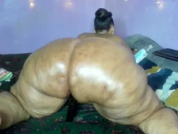 Big-Ass-Wilma  live sex cam