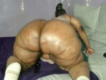 Big-Ass-Wilma  live sex cam