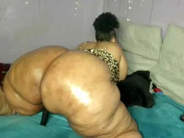 Big-Ass-Wilma  live sex cam