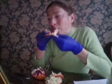 Boginechka  live sex cam