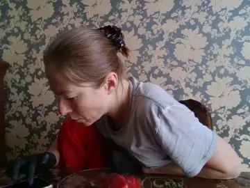 Boginechka  live sex cam