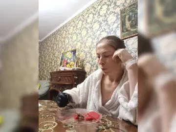 Boginechka  live sex cam