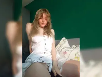 CatinMilkland  live sex cam