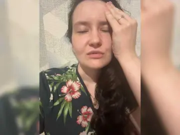 DinaMedina  live sex cam