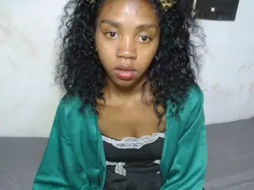 Katerinah  live sex cam