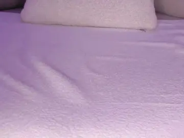 Cutte-hanna18  live sex cam