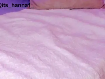 Cutte-hanna18  live sex cam