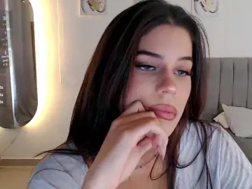 Lailaatyler  live sex cam