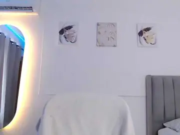 Lailaatyler  live sex cam