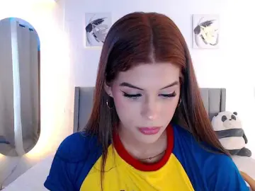 Lailaatyler  live sex cam