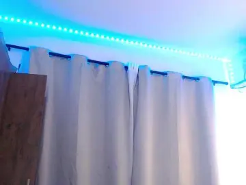 Lailaatyler  live sex cam