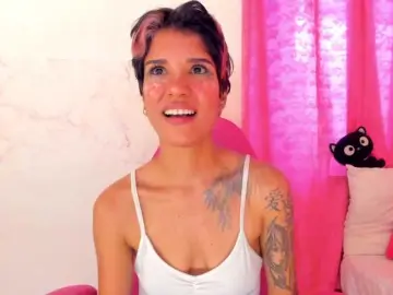 Marley-luna  live sex cam
