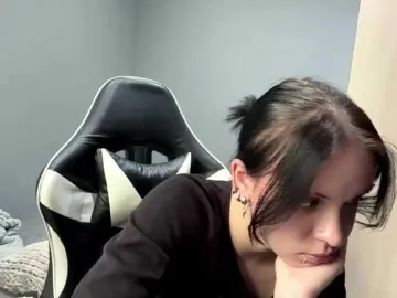 Tootightwiththong  live sex cam