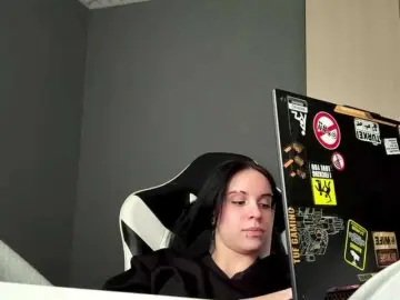 Tootightwiththong  live sex cam
