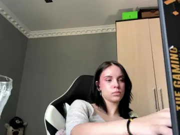 Tootightwiththong  live sex cam