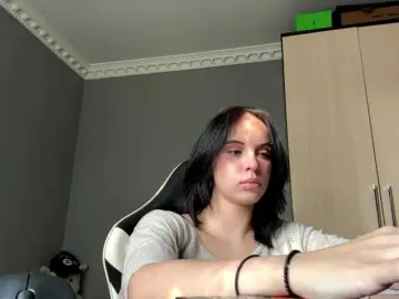 Tootightwiththong  live sex cam