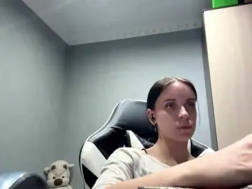 Tootightwiththong  live sex cam