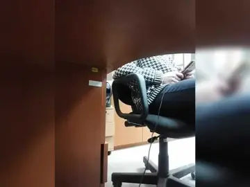 Ula2015  live sex cam