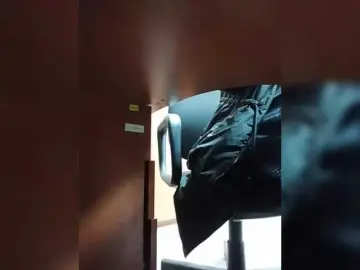 Ula2015  live sex cam