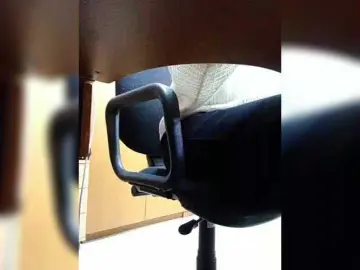 Ula2015  live sex cam