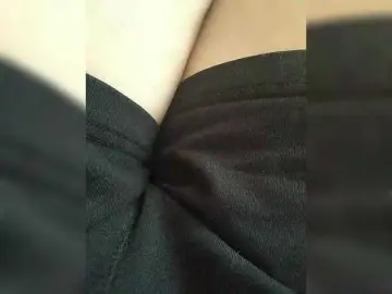 Ula2015  live sex cam