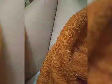 Ula2015  live sex cam