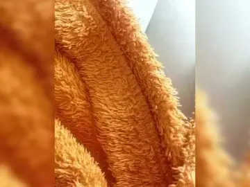 Ula2015  live sex cam