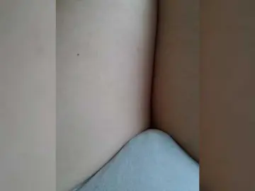 Ula2015  live sex cam
