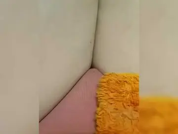 Ula2015  live sex cam