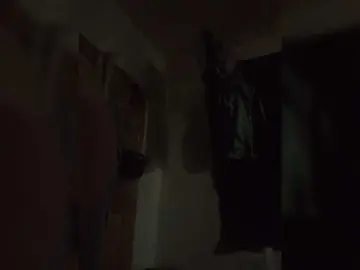 -NEEDLE-  live sex cam